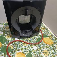 macchina per caffè nescafè dolce gusto 
