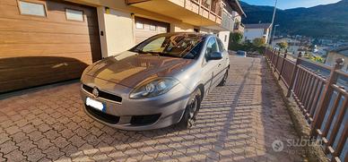 Fiat Bravo 2 serie ADATTA A NEOPATENTATI
