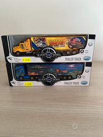 Set 2 Camion giocattolo Silver Wheel (nuovi)