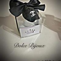 Bomboniera 18 anni ragazzo cappellino .chanel