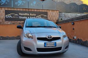 Toyota Yaris 1.3 - 5 porte