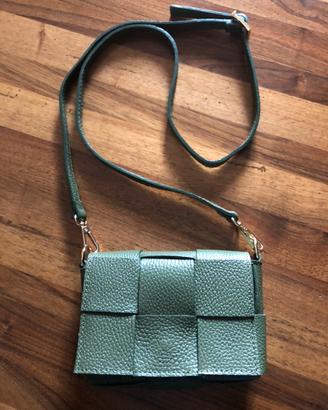 BORSA A TRACOLLA mini IN PELLE color VERDE