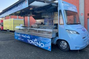 Autonegozio usato pescheria friggitoria