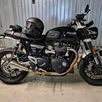 Speed Twin 1200 del 2023 - Condizioni perfette