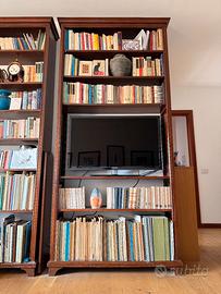 Libreria In Noce Massello In Perfette Condizioni