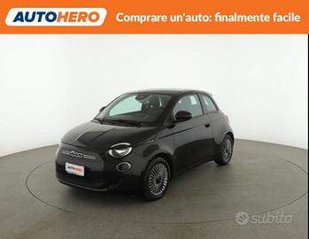 FIAT 500e AP62183