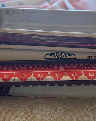 Bilancia vintage marca "Juswa"
