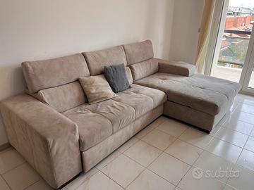 Divano letto con penisola