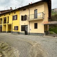 CASA DI CORTE A VALDENGO