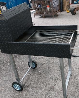 Barbecue artigianale in ferro