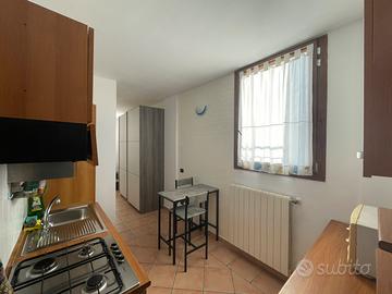 Monolocale arredato -Castello d'Argile