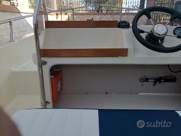 Barca Capelli 470 junior