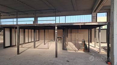 Soppalco metallico con pavimento in legno