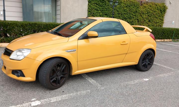opel tigra cabrio twintop 1.8 sport