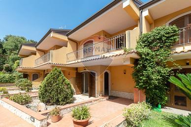 Villa a schiera - Tremestieri Etneo