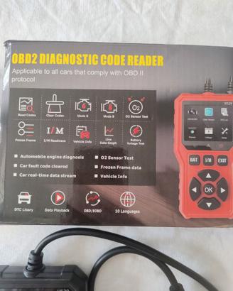Diagnosi auto, per auto multimarca con presa OBD2.