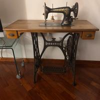 Macchina da cucire FRISTER & ROSSMANN(Berlin 1864)