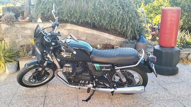 Moto Guzzi V7 III 2017