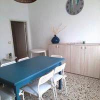 Cecina Mare, sulla pineta, trilo con posto auto