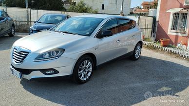 Lancia Delta 1.6 MJT DPF 120 CV PLATINO