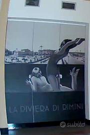 Cucina con elettrodomestici