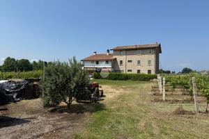 CASA DI CORTE A CAVAION VERONESE
