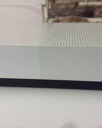 Xbox One S All-Digital Edition Pari al Nuovo