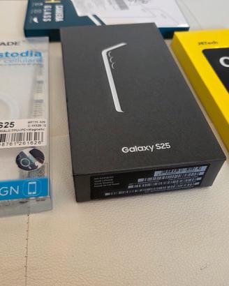 SAMSUNG GALAXY S25 256GB Silver Shadow + Cassa JBL
