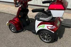 Veicolo per disabile Ufo3 Quad