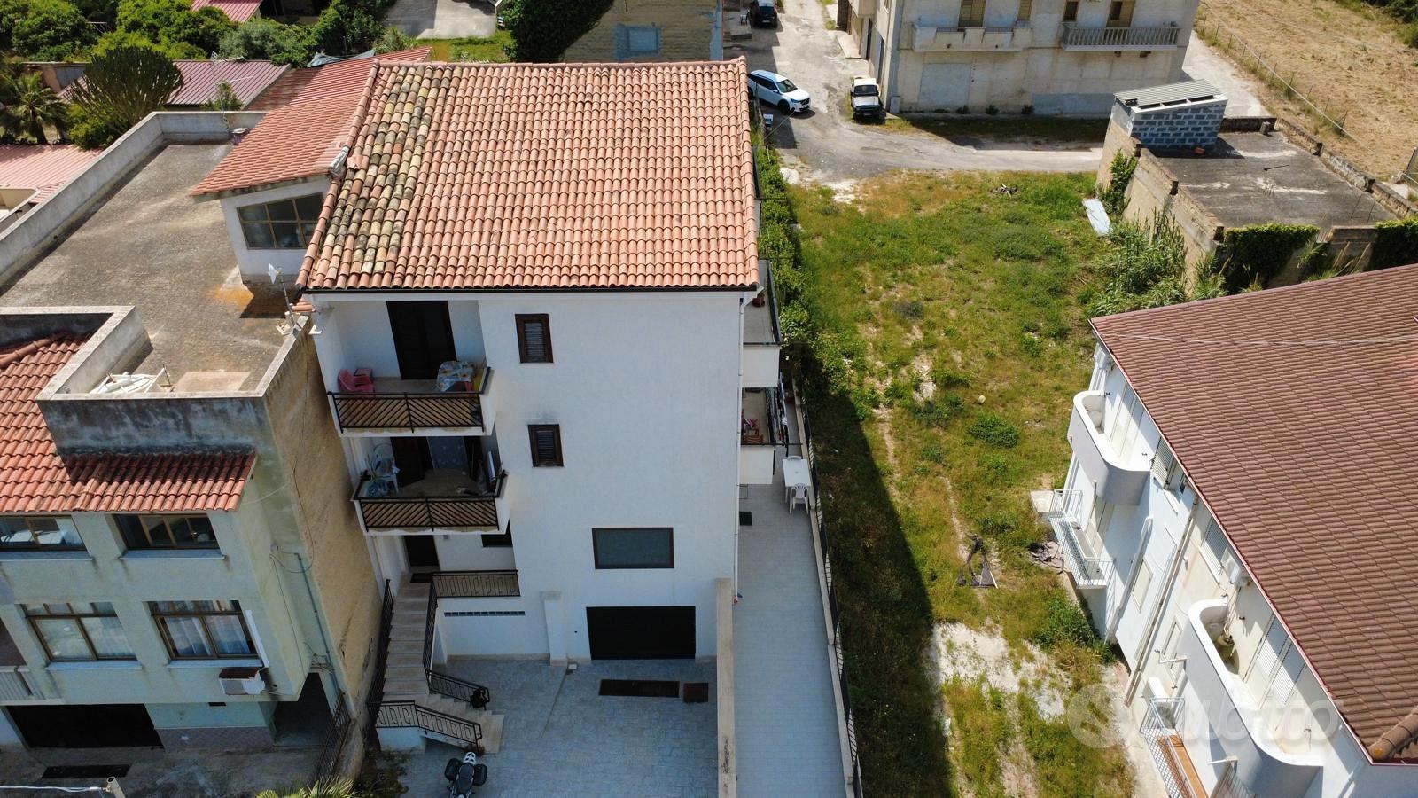 Appartamento al Primo Piano con Vista Mare - Vista 2