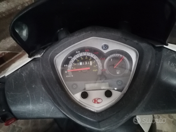 Scooter Kimko Agility 125