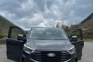 Ford transit custom 9 posti 