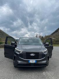 Ford transit custom 9 posti 