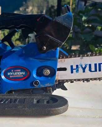 Motosega Hyundai LD825