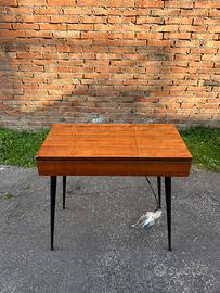 Macchina da cucire vintage SALMOIRAGHI 33A