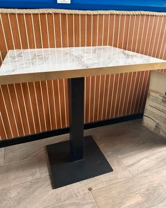 Tavoli Vega Marvani 60x70 design marmorizzato HPL