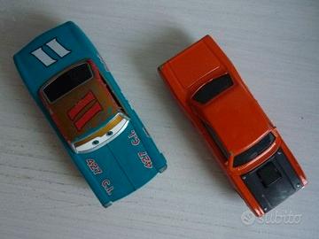 2 Model Disney Pixar, Plymouth Roadrunner - Mattel