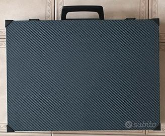 Elegante valigia portaposate