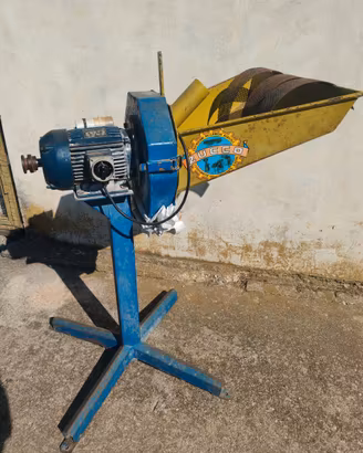 Mulino elettrico macina granoturco