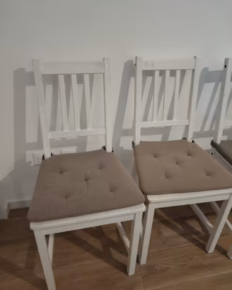 4 sedie legno ikea