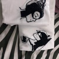 Magliette custom ricamate a mano