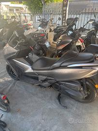 Honda Forza 300