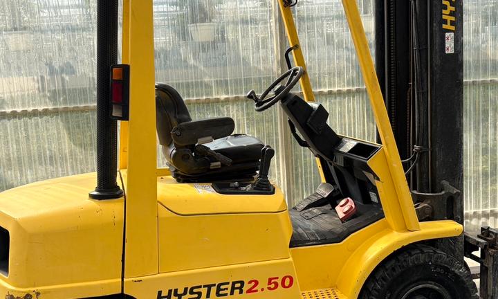 Muletto hyster 25