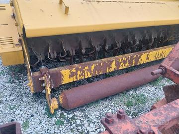 attrezzatura agricola