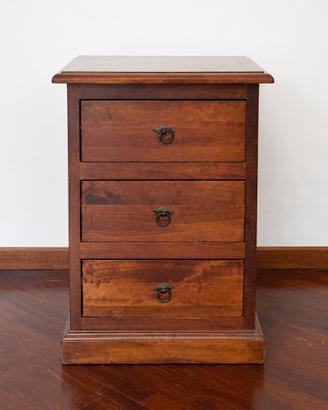 Comodino alto in legno con 3 cassetti