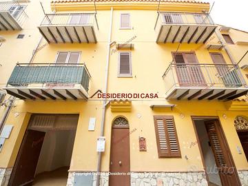 Casa, Termini Imerese.