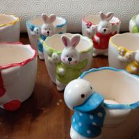 vasi piccoli con conigli o paperelle
