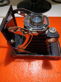 Fotocamera  vintage a soffietto Kodak  SIX 16