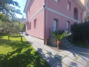 Arcola (sp) villetta d'angolo