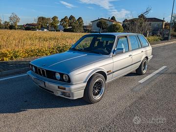 bmw e30 touring 